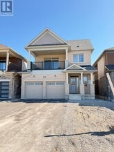 Building Photo - 98 Donald Cameron Crescent