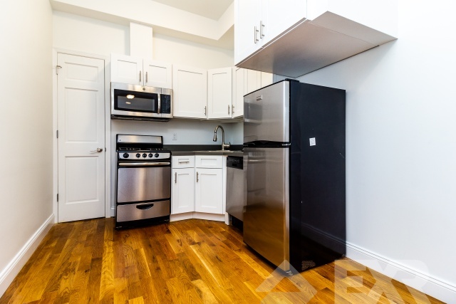 Primary Photo - 287 Wyckoff Ave