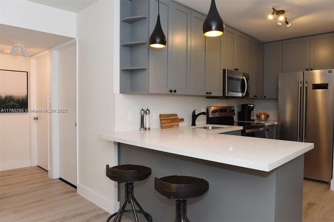 Foto del edificio - 2727 NW 17th Terrace
