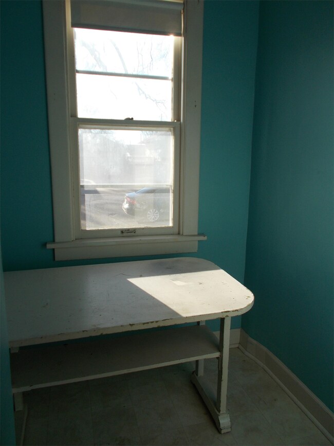 Foto del edificio - 222 W 9th St
