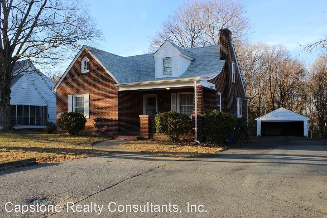4 br, 2 bath House 527 POLO ROAD House Rental in WinstonSalem, NC