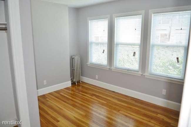 Building Photo - 3 br, 2 bath  - 169 Harvard St