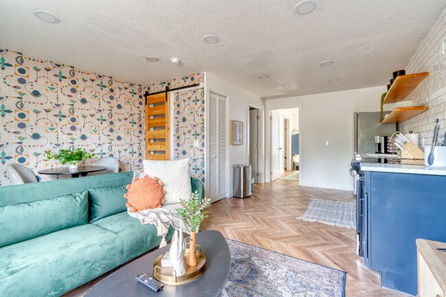 Foto del edificio - 5222 SE Holgate Blvd