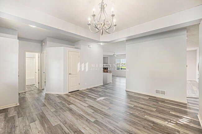 Building Photo - Millard Ranch