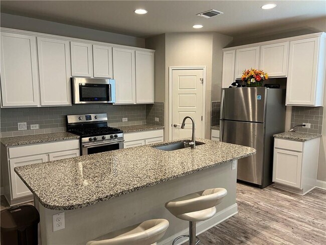 Foto del edificio - 9400 Margaret Jewel Ln