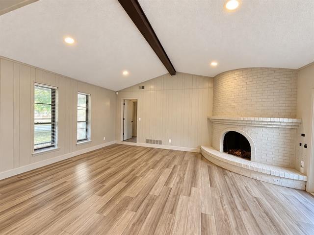Foto del edificio - 2404 Kentfield Ln