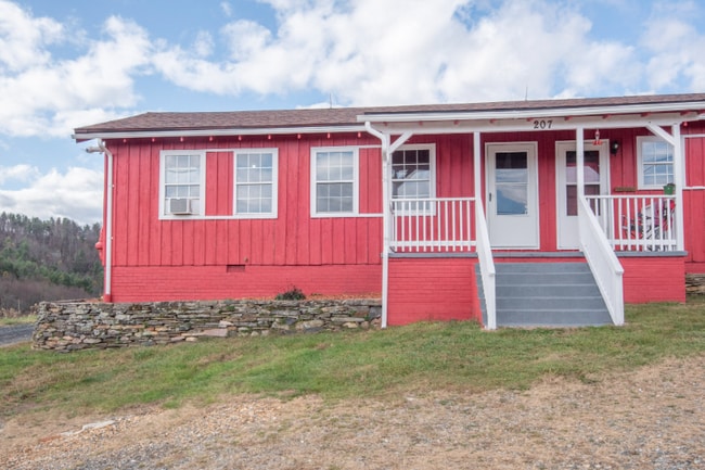 Foto del edificio - 207 Doe Meadows Dr