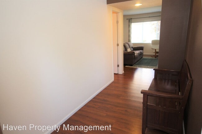 Building Photo - 4 br, 2.5 bath House - 3410 S 297th St