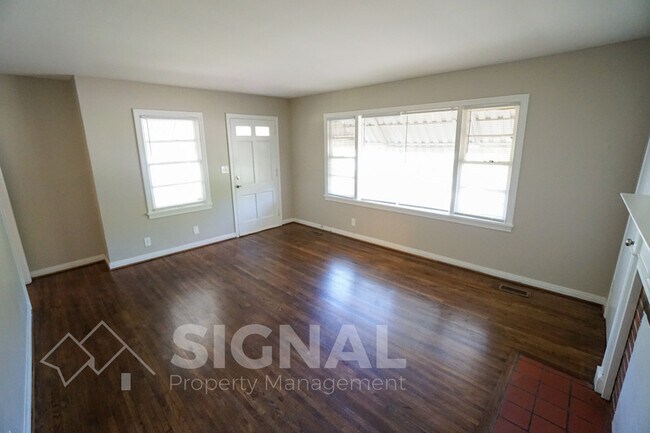 Building Photo - 948 Parkway Dr