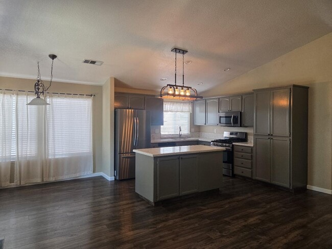 Building Photo - 1461 Velasquez Ln