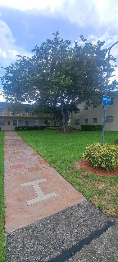 Foto principal - 230 Bedford E