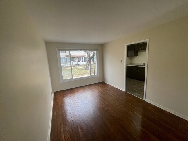 Foto del edificio - 7 Hemlock St