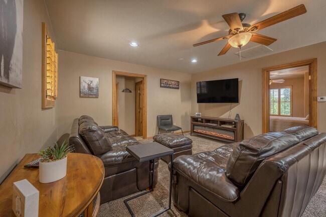 Foto del edificio - 160 Sun Mountain Loop