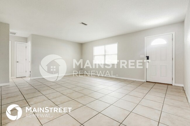Foto del edificio - 382 Sunnyside Dr