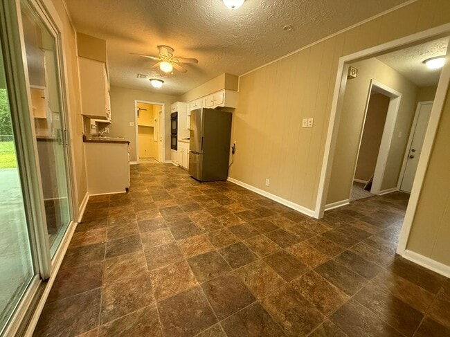 Foto del edificio - 107 State Hwy 75 N