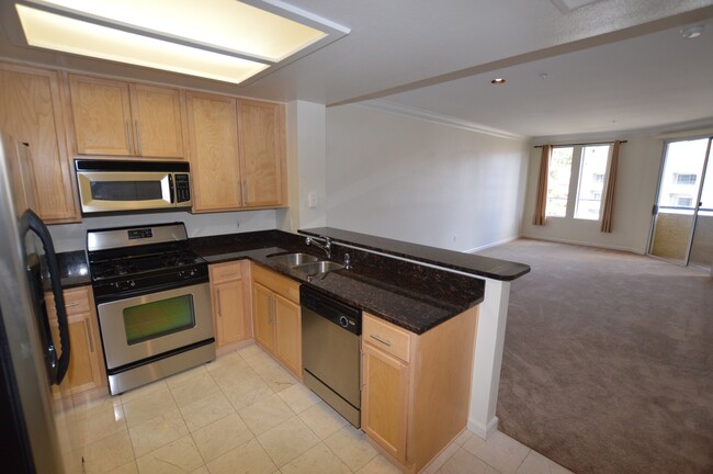 Foto del edificio - Unfurnished Meridian Luxury 1 Bed | 1 Ba C...