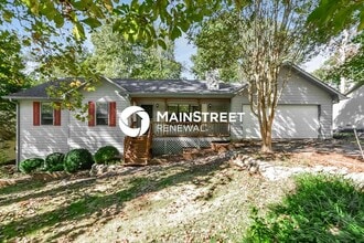 Building Photo - 208 Wildwood Dr