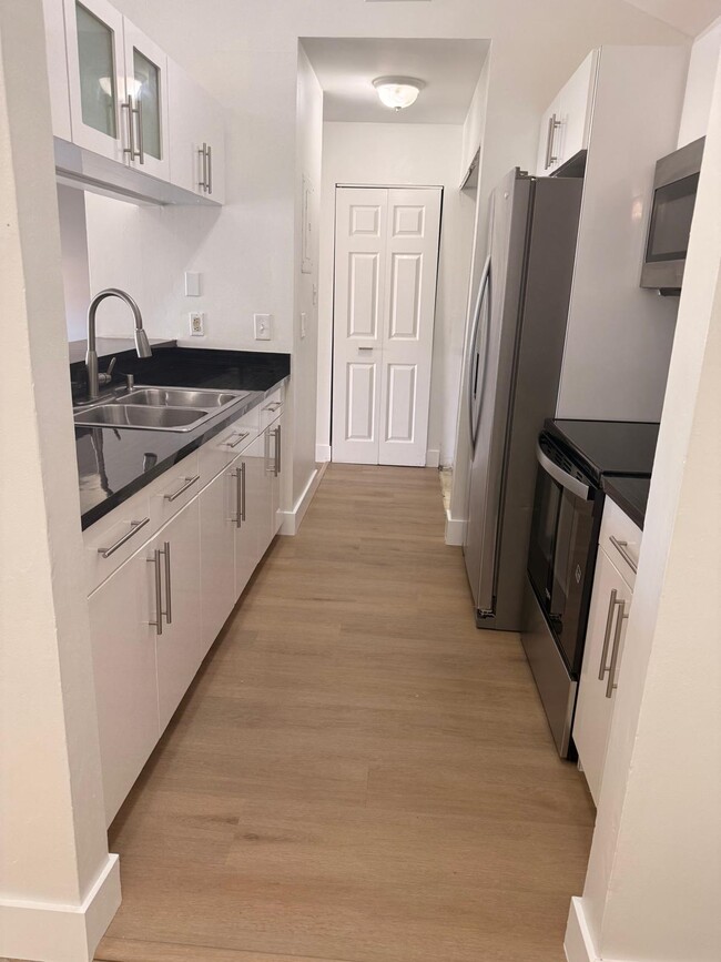 Foto del edificio - 10420 SW 158th Ct