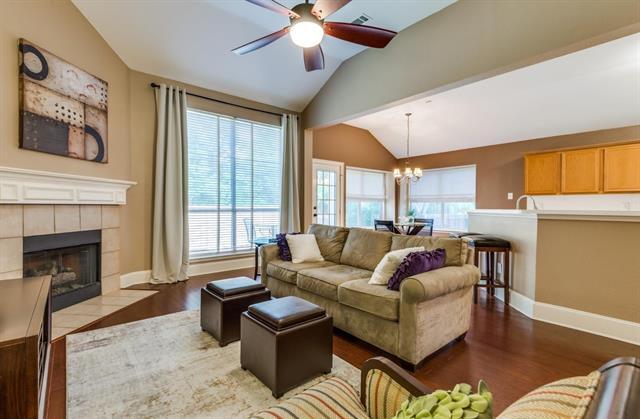 Foto del edificio - 7710 Brookview Dr