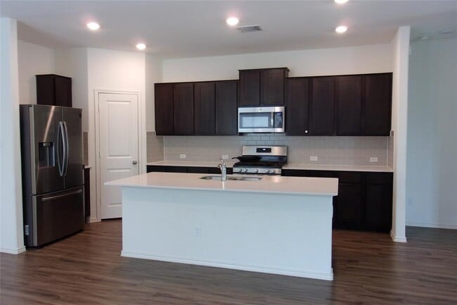 Building Photo - 6005 Toscana Trace
