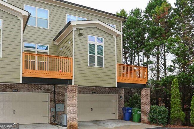 Building Photo - 2261 Lavista Square NE