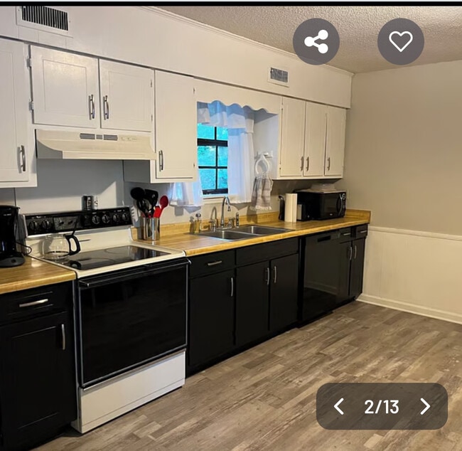 Foto del edificio - 265 Robin Ln NW