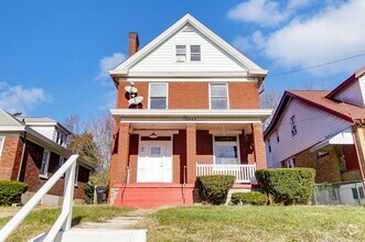 Building Photo - 2854 Shaffer Ave