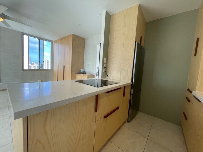 Foto del edificio - 2740 Kuilei St