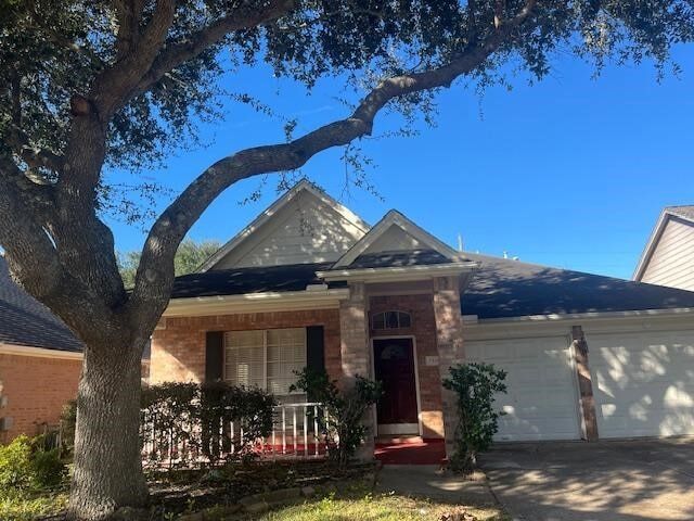 Foto del edificio - 7339 Colony Bend Ln