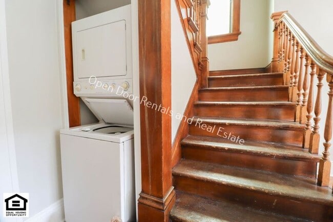 Foto del edificio - 1101 Lake Ave