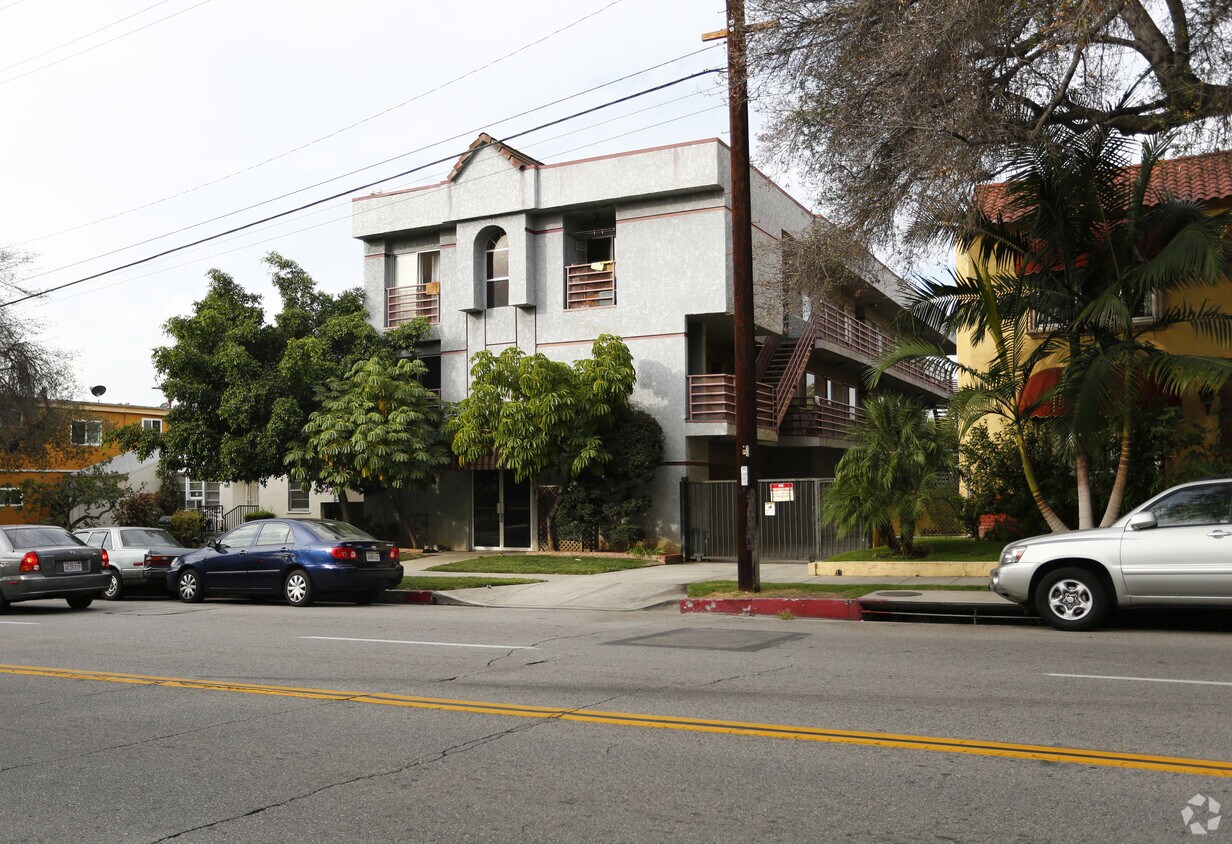 Primary Photo - 505 S Verdugo Rd