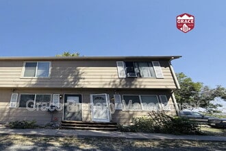 Building Photo - 7899 York St