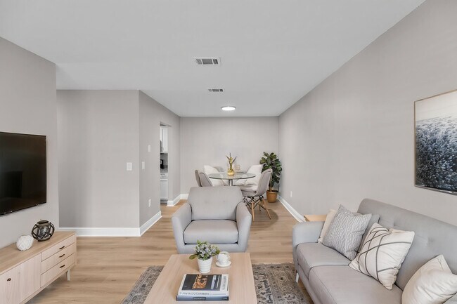 Foto del edificio - Megan Manor Apartments