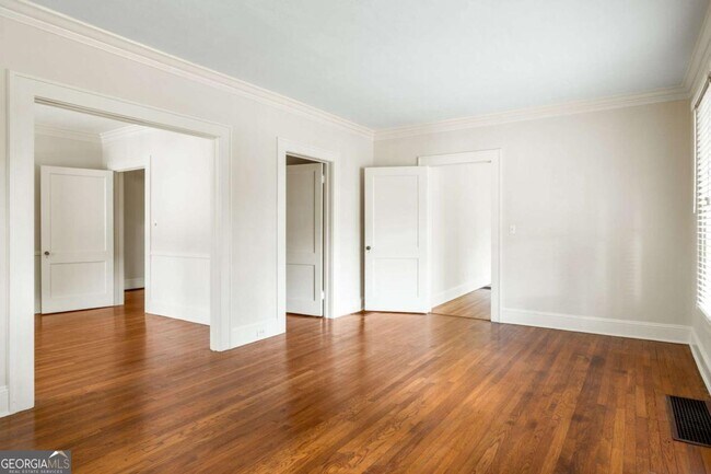 Foto del edificio - 5450 E Mountain St