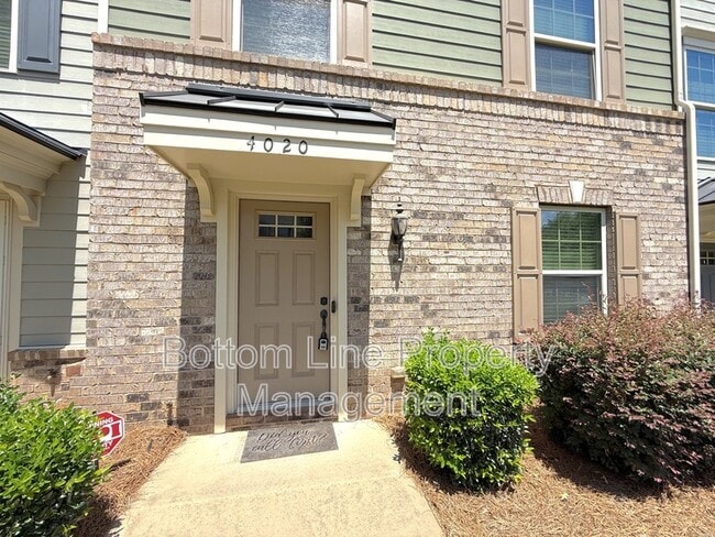 Building Photo - 4020 Zilker Park Dr