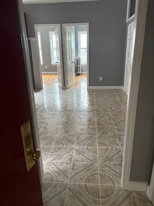 Foto principal - 1103 Winthrop St