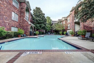 Building Photo - Park at WestCreek