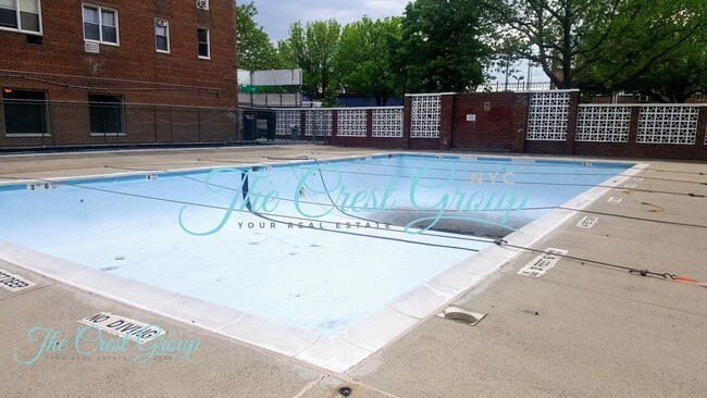 Building Photo - 3250 70th St