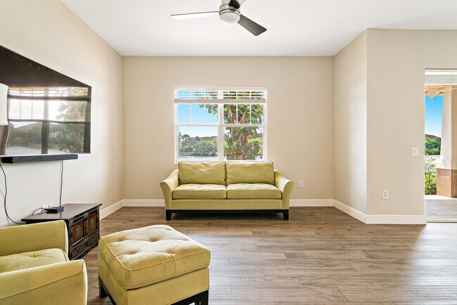 Building Photo - 855 Marina Del Ray Ln