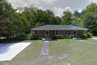 Building Photo - 905 Munsen Spring Dr