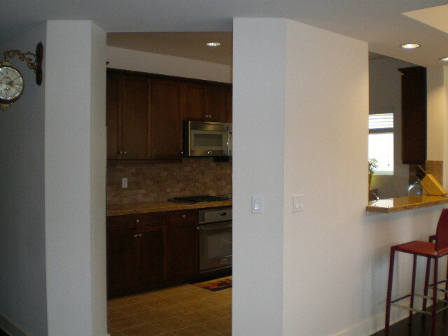 Building Photo - 13004 Valleyheart Dr