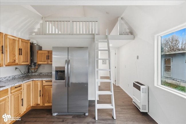 Foto del edificio - 52176 Merrill Ave