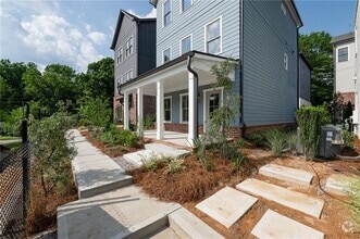 Building Photo - 3272 Stillwood Dr
