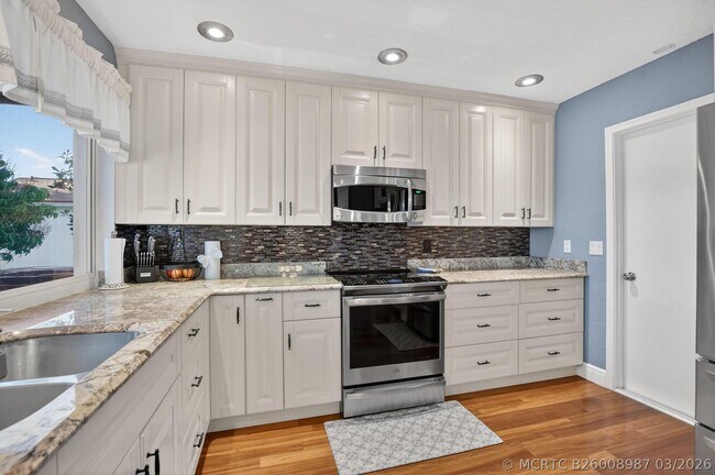 Building Photo - 18298 102nd Way S