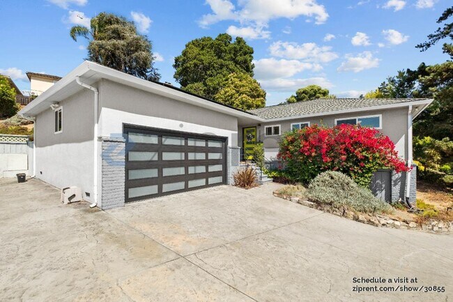 Building Photo - 3486 Middleton Ave