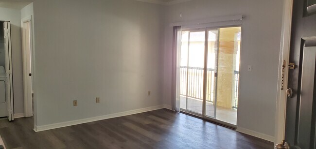 Building Photo - 5620 Pinnacle Heights Cir