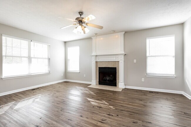 Building Photo - 1251 Chapmans Retreat Dr