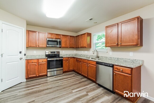 Building Photo - 5217 Chasteal Trl, Raleigh, NC 27610