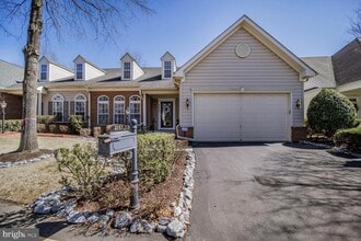Building Photo - 2157 Vittoria Ct