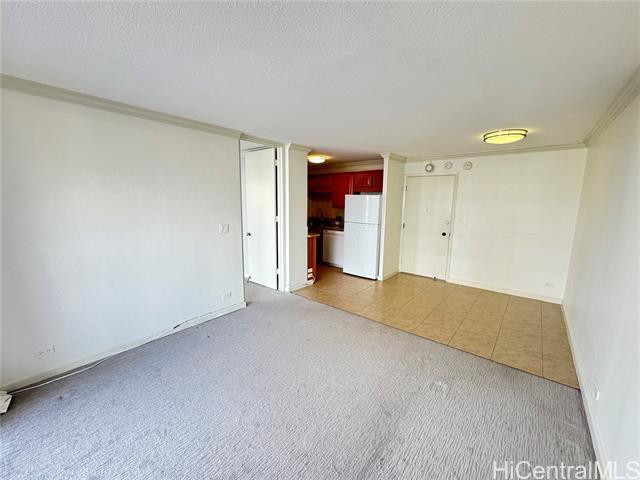Building Photo - 775 Kinalau Pl